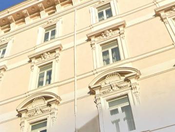 Palazzo / Stabile in affitto a Roma RM