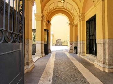 Palazzo / Stabile in affitto a Roma RM