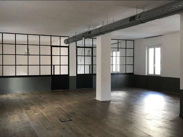 Palazzo / Stabile in affitto a Roma RM