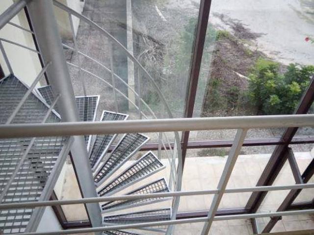 Palazzo / Stabile in affitto a Roma RM