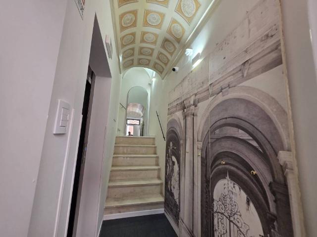 Palazzo / Stabile in affitto a Roma RM