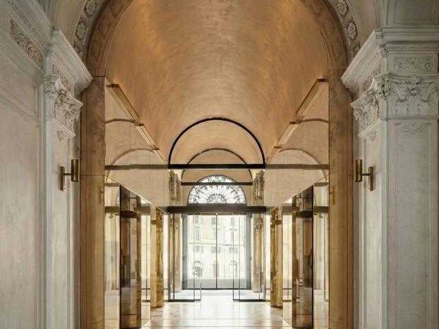 Palazzo / Stabile in affitto a Roma RM