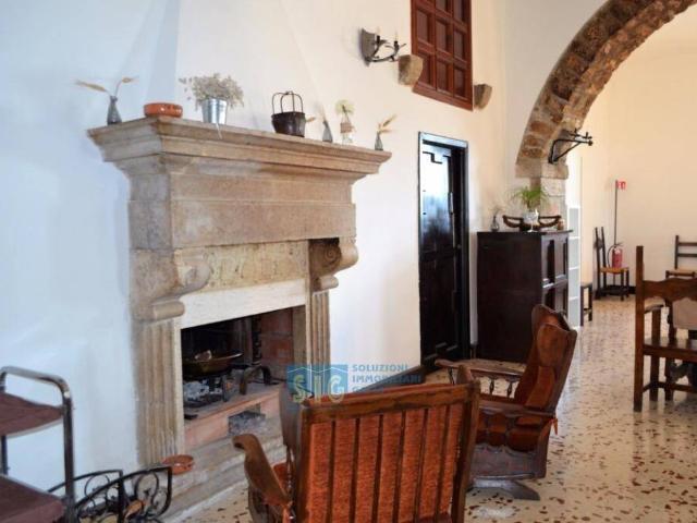 Palazzo / Stabile in affitto a Sermoneta LT