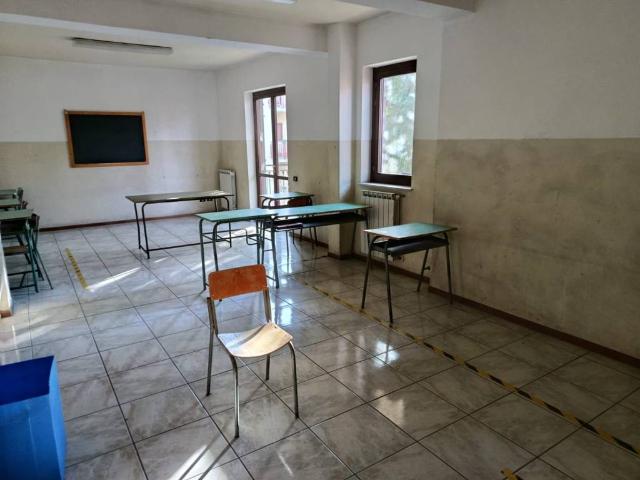 Palazzo / Stabile in affitto a Tremestieri Etneo CT