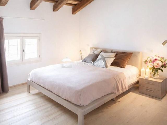 Palazzo / Stabile in affitto a Trevignano TV