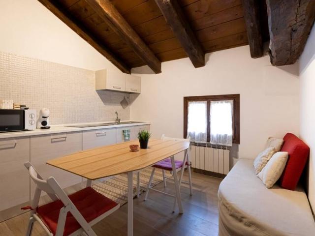 Palazzo / Stabile in affitto a Venezia VE
