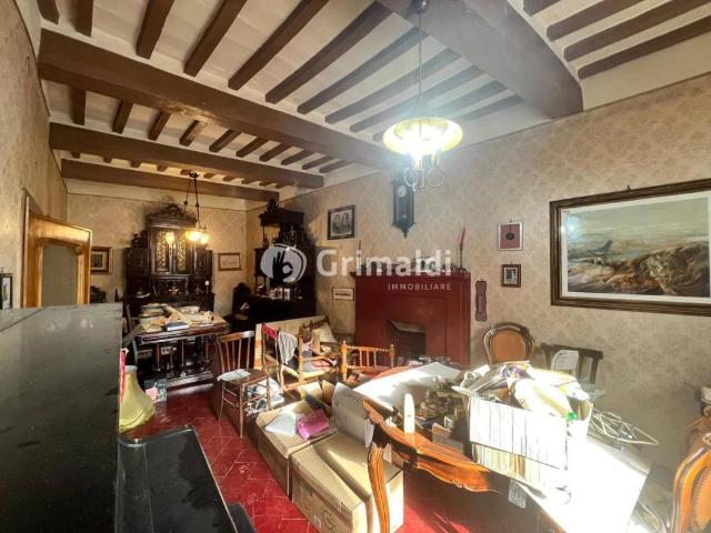 Palazzo / Stabile in vendita a Magione PG
