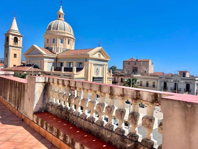 Palazzo / Stabile in vendita a Mascali CT