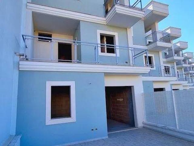 Palazzo / Stabile in vendita a Massafra TA