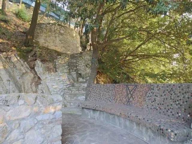 Palazzo / Stabile in vendita a Massarosa LU