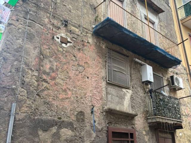 Palazzo / Stabile in vendita a Marano di Napoli NA