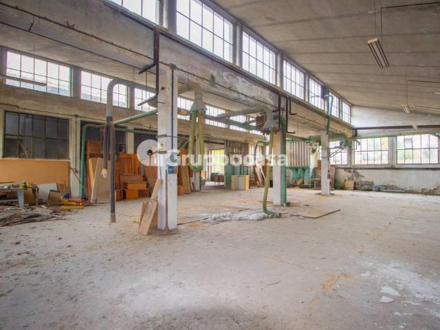 Palazzo / Stabile in vendita a Marcallo con Casone MI