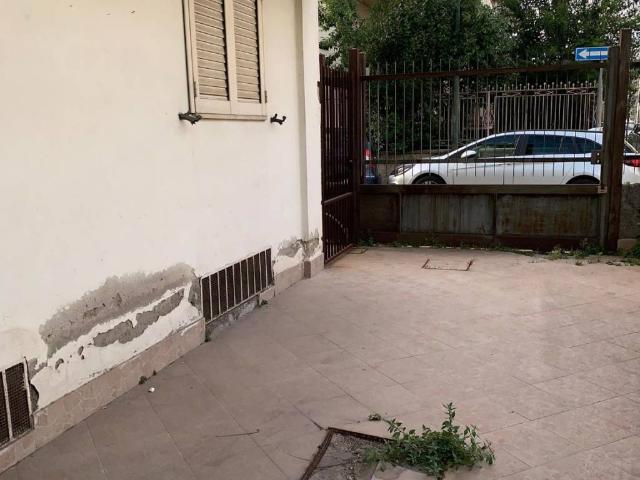 Palazzo / Stabile in vendita a Marcianise CE