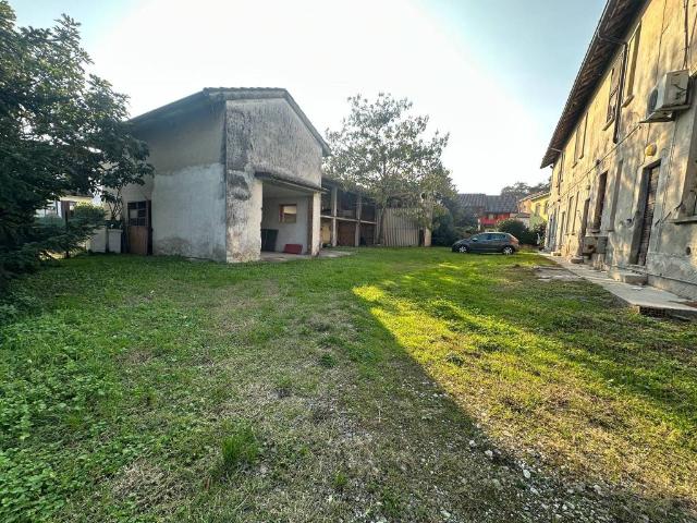Palazzo / Stabile in vendita a Marcignago PV
