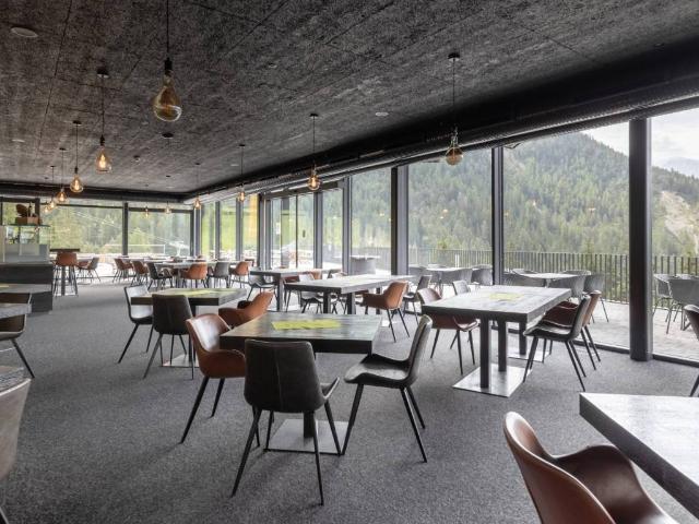 Palazzo / Stabile in vendita a Marebbe BZ