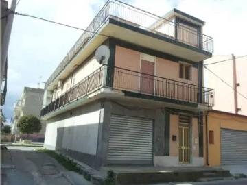 Palazzo / Stabile in vendita a Melilli SR