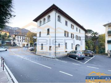 Palazzo / Stabile in vendita a Menaggio CO