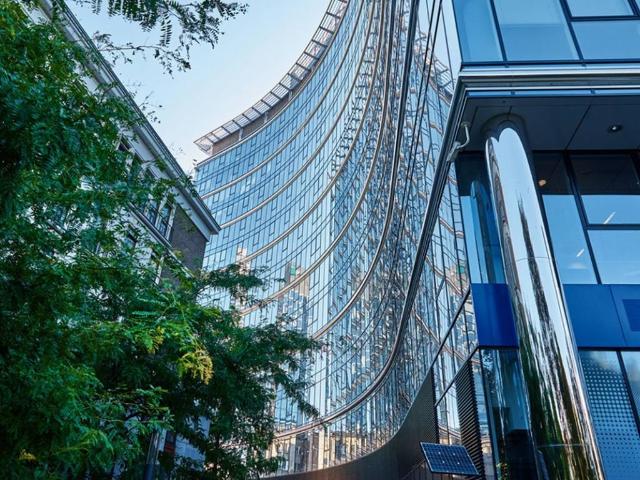 Palazzo / Stabile in vendita a Milano MI