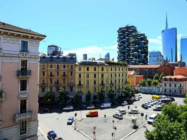 Palazzo / Stabile in vendita a Milano MI