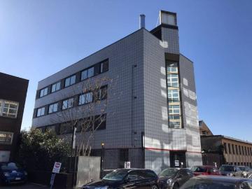 Palazzo / Stabile in vendita a Milano MI