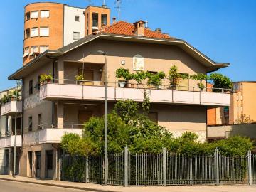 Palazzo / Stabile in vendita a Milano MI