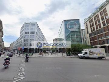Palazzo / Stabile in vendita a Milano MI
