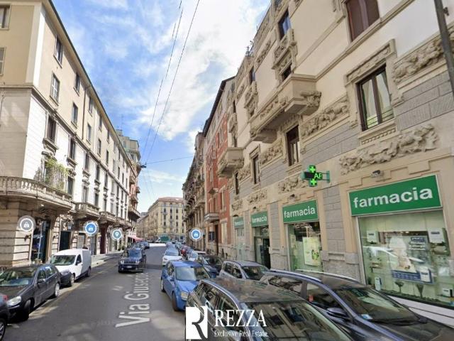 Palazzo / Stabile in vendita a Milano MI