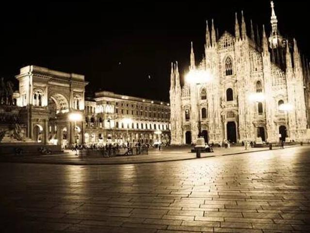 Palazzo / Stabile in vendita a Milano MI