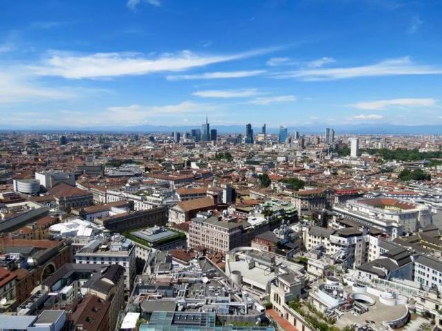 Palazzo / Stabile in vendita a Milano MI