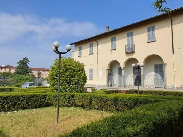 Palazzo / Stabile in vendita a Milano MI