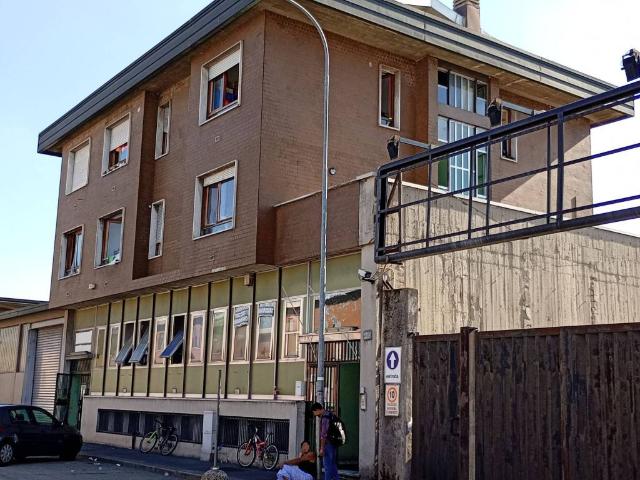 Palazzo / Stabile in vendita a Milano MI