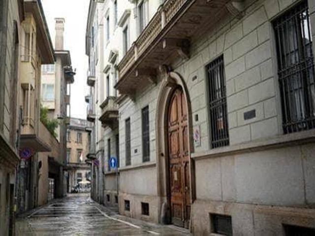 Palazzo / Stabile in vendita a Milano MI