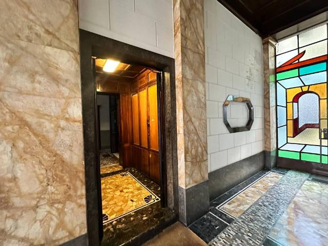 Palazzo / Stabile in vendita a Milano MI