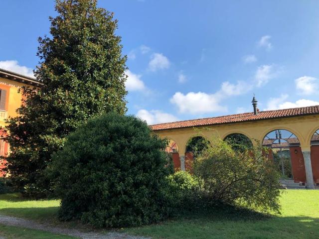 Palazzo / Stabile in vendita a Milano MI