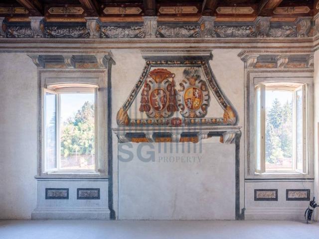 Palazzo / Stabile in vendita a Milano MI