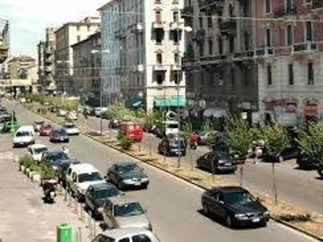 Palazzo / Stabile in vendita a Milano MI