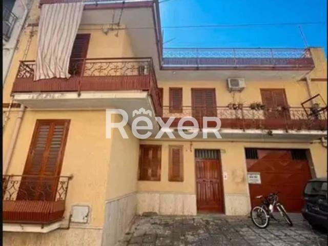 Palazzo / Stabile in vendita a Militello in Val di Catania CT