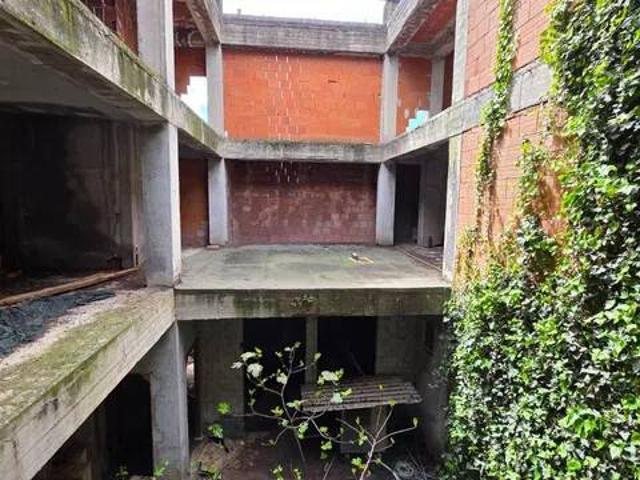 Palazzo / Stabile in vendita a Misterbianco CT