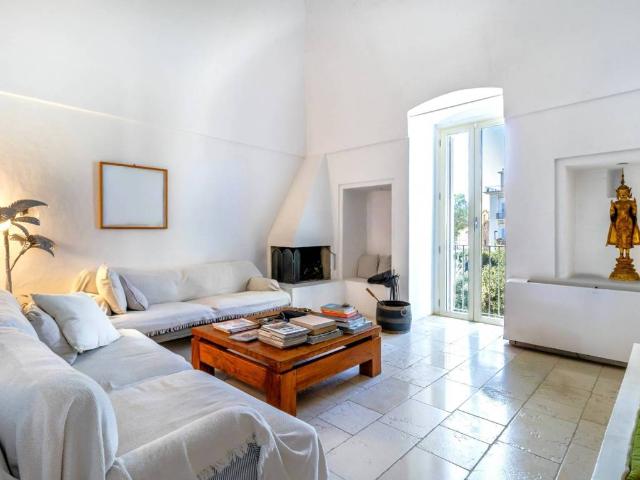 Palazzo / Stabile in vendita a Monopoli BA