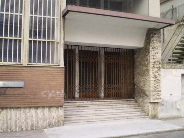 Palazzo / Stabile in vendita a Monfalcone GO