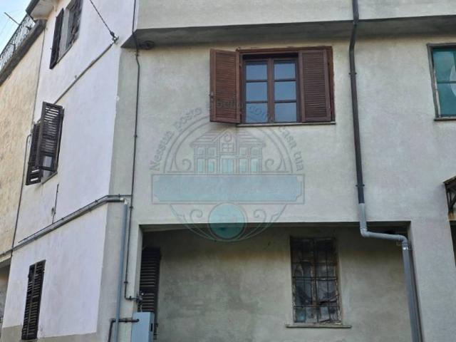 Palazzo / Stabile in vendita a Mongardino AT