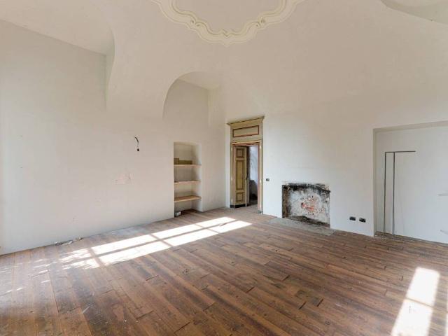 Palazzo / Stabile in vendita a Montalenghe TO