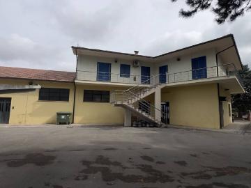 Palazzo / Stabile in vendita a Montappone FM