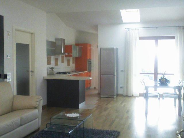 Palazzo / Stabile in vendita a Montegranaro FM