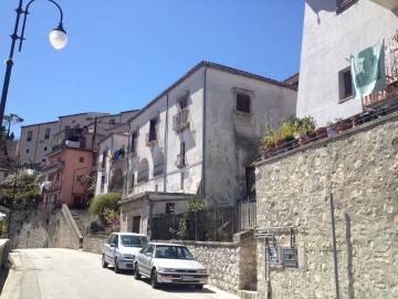 Palazzo / Stabile in vendita a Montefusco AV