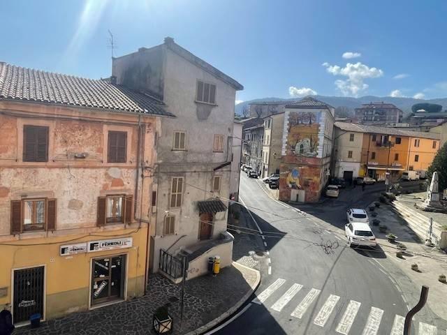 Palazzo / Stabile in vendita a Montelanico RM