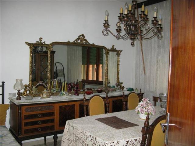 Palazzo / Stabile in vendita a Montepulciano SI
