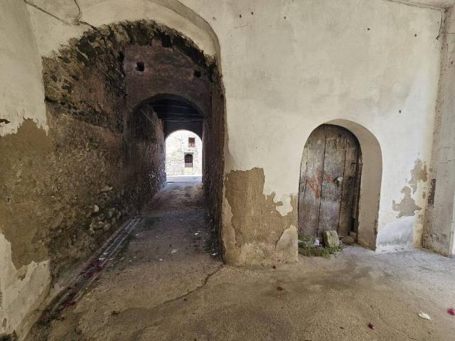 Palazzo / Stabile in vendita a Montoro AV