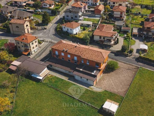 Palazzo / Stabile in vendita a Mornago VA