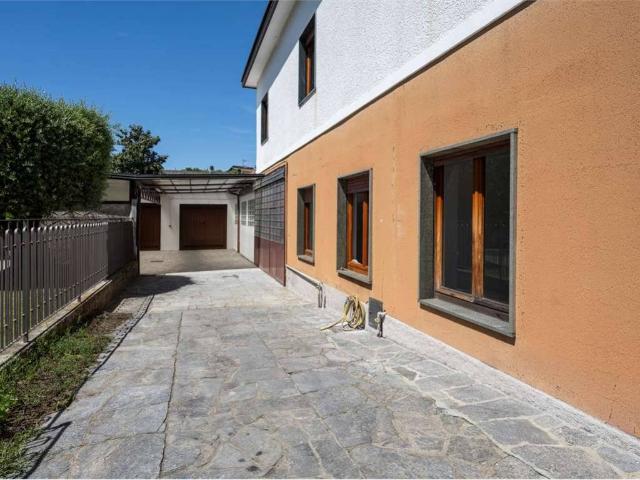 Villa in vendita a Morazzone VA